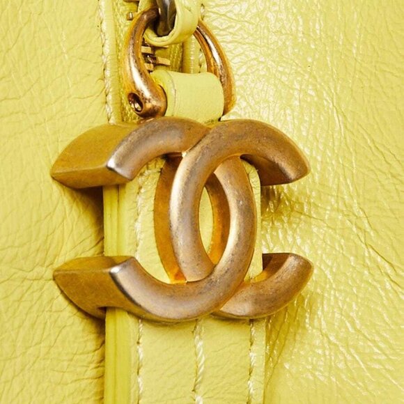 Chanel Multicolor Quilted Suede and Leather Medium Gabrielle Hobo Bag - Picture 8 of 12